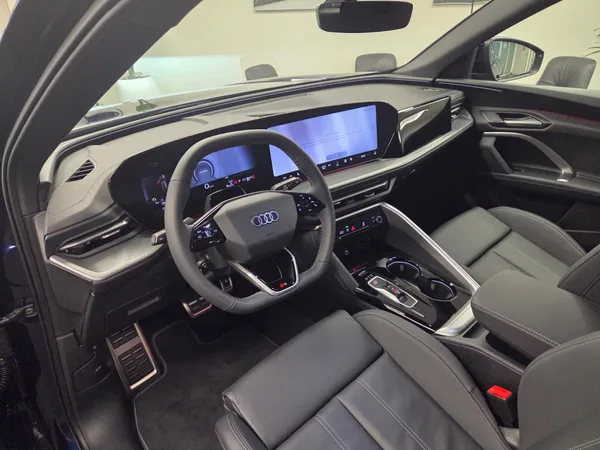 Audi Q5 Sportback S line e-hybrid quattro 367ch / 270kW S tronic - Photo 3