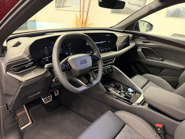 Audi Q5 Sportback TDI quattro 150kW 204ch S tronic - Photo 3