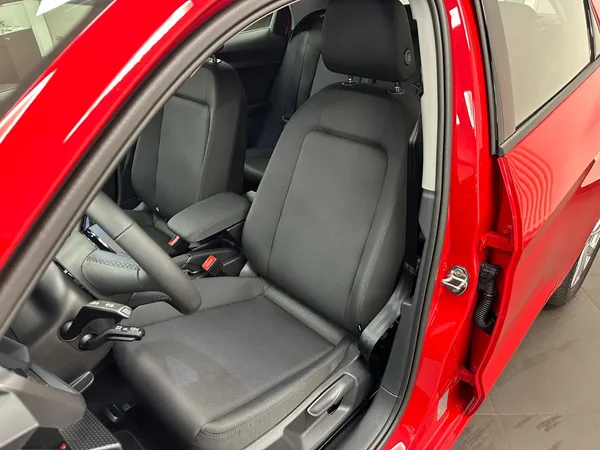 Audi A1 Sportback advanced 25 TFSI 95 CH / 70kW S tronic - Photo 2