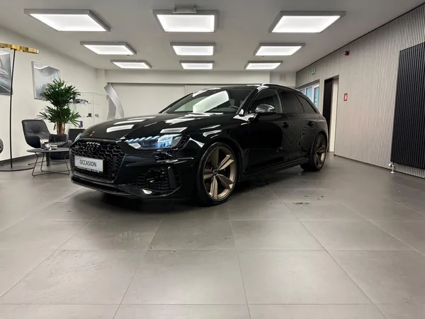 Audi RS4 Avant 2.9 TFSI quattro 450 CV / 331 kW tiptronic - Photo 1