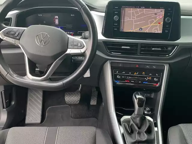 Volkswagen T-Roc LIFE 1.5TSI 150CV DSG7 - Photo 1