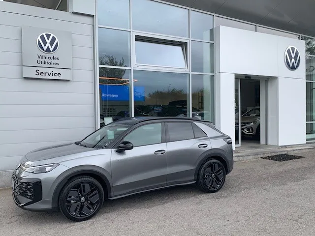 Volkswagen T-Roc R-LINE BLACK STYLE 1.5eTSI 150CV DSG7 - Photo 1