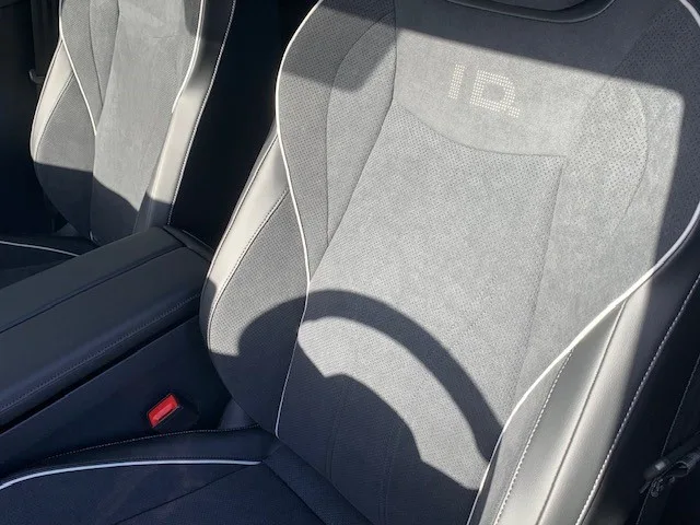 Volkswagen ID.7 TOURER PRO S BLACK-STYLE 210 kW / 86 kWh - Photo 1