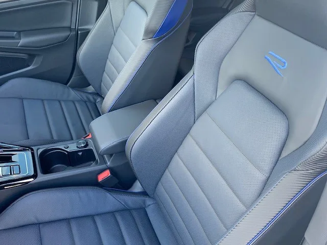 Volkswagen Golf R BLACK R-PERFORMANCE 333CV 4MOTION DSG7 - Photo 1