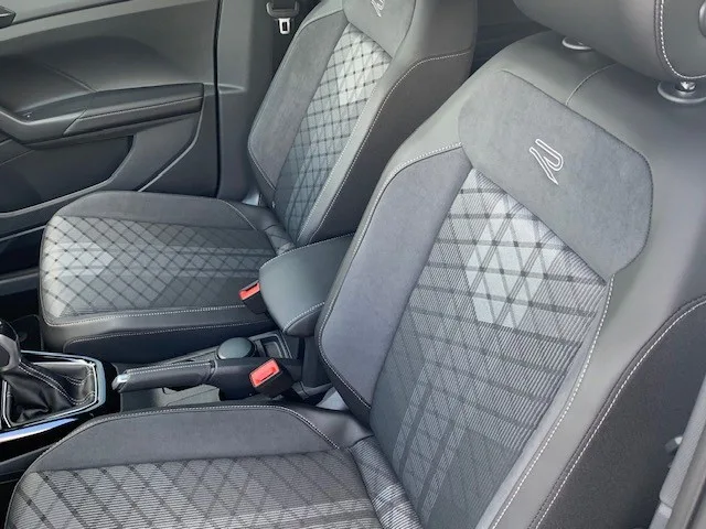 Volkswagen T-Cross R-LINE BLACK STYLE 1.5TSI 150CV DSG7 - Photo 1