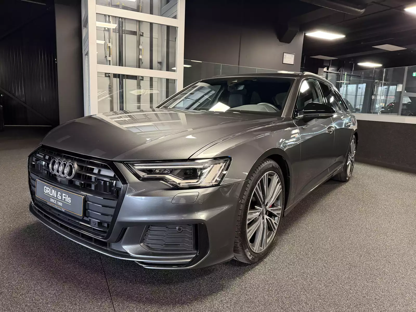Audi A6 SLINE 55 TFSI QUATTRO - Photo 1