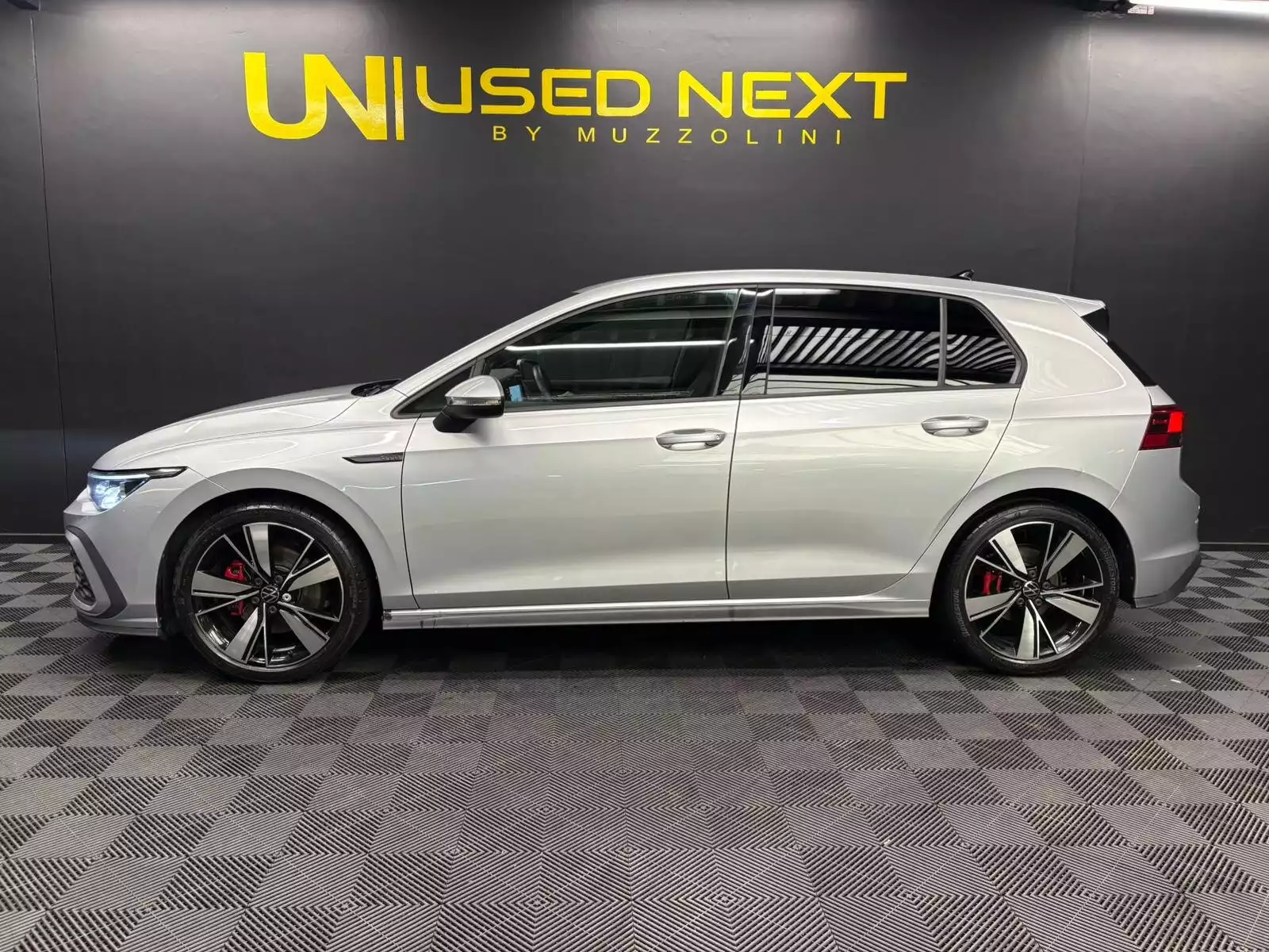 Volkswagen Golf GTD 2.0 TDI 200CV CAMERA/NAVI/CARPLAY - Photo 1