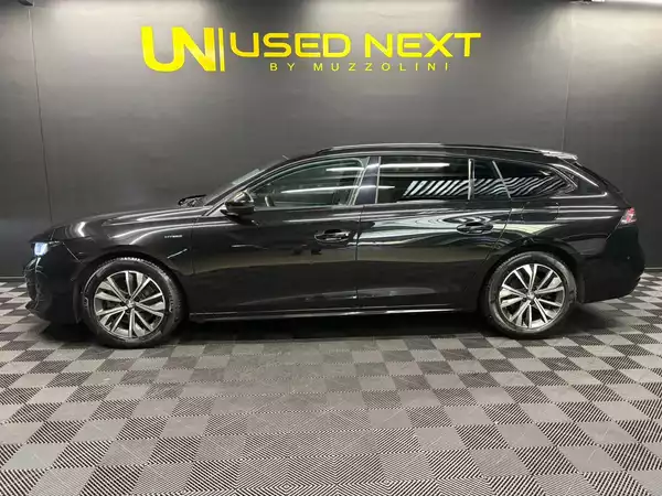 Peugeot 508 SW Allure Pack PHEV 225cv - Photo 2