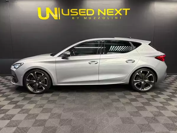 Cupra Leon VZ 2.0 TSI 300cv PANO/CUIR/CAMERA - Photo 2