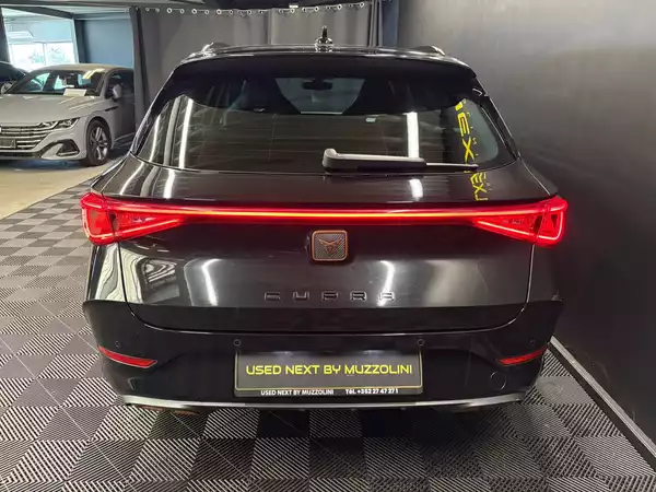 Cupra Leon SP VZ 245CV PHEV DSG - Photo 2