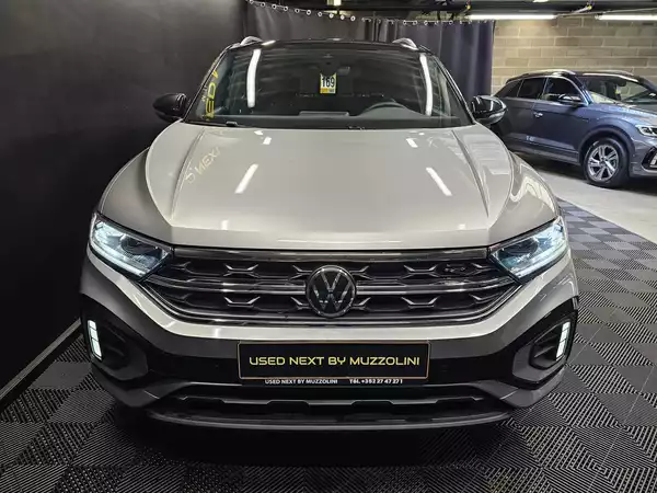 Volkswagen T-Roc 150cv R-Line Edition DSG7 - Photo 2