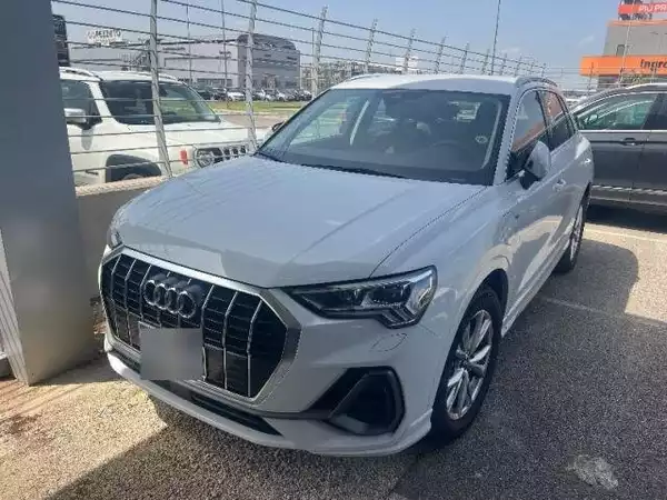 Audi Q3 Q3 S line 1.4 45 TFSI 245CH - Photo 1