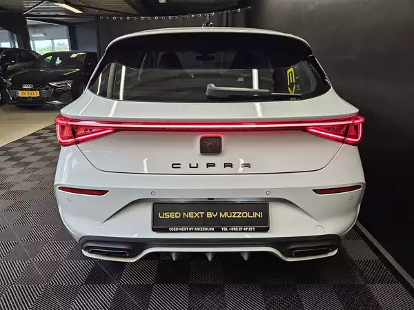 Cupra Leon 1.5 eTSI 110kW 7-speed automatic - Photo 3