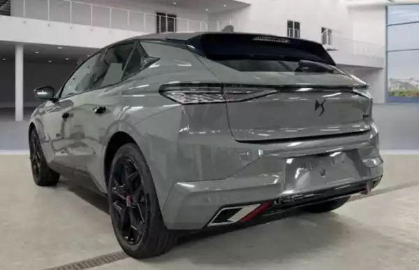 DS Automobiles DS 4 PERFORMANCE LINE + 1.2 130cv Auto FULL - Photo 3