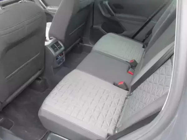 Volkswagen Tiguan Life 2.0 TDI 150CH DSG 7 - Photo 3