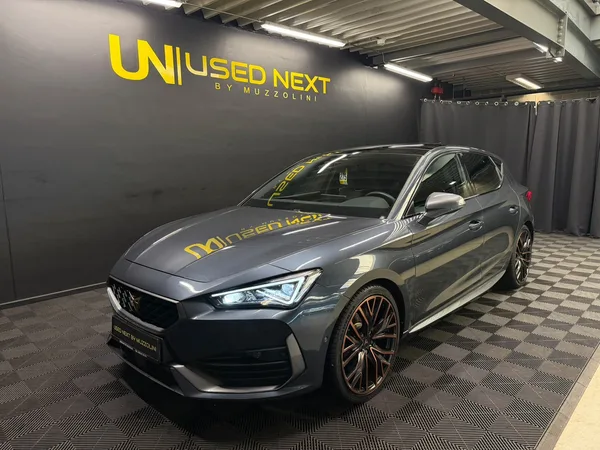 Cupra Leon VZ 2.0 TSI 301cv PANORAMA / SATELLITES - Photo 1