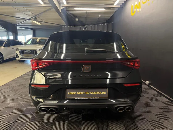 Cupra Leon 2.0 DSG7 300cv - Photo 3
