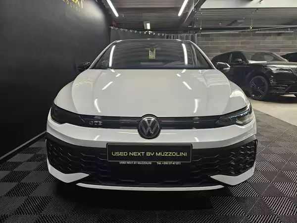 Volkswagen Golf GTE 245cv DSG TOIT PANO / ATTELAGE - Photo 2