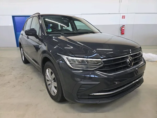 Volkswagen Tiguan Life 1.5 TSI 150CH DSG 7 - Photo 2