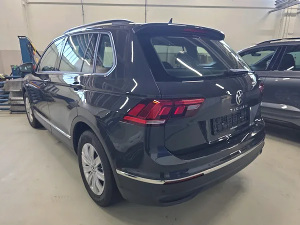 Volkswagen Tiguan Life 1.5 TSI 150CH DSG 7 - Photo 3