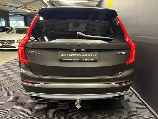 Volvo XC90 INSCRIPTION D5 2.0 235cv PANO/ATTELAGE - Photo 2