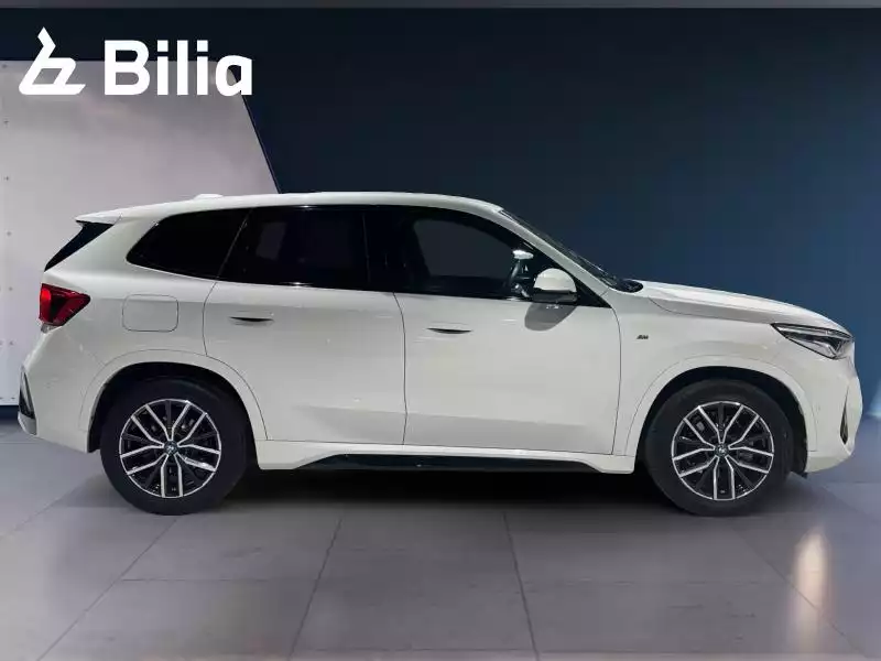 BMW iX1 ix1 M-Sport 20e - Photo 1