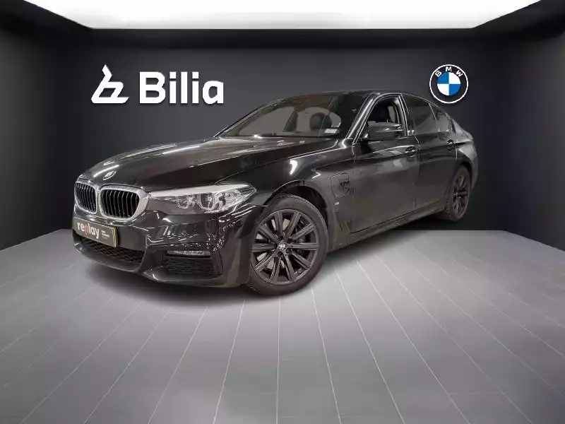 BMW 530 530e M-Sport - Photo 1