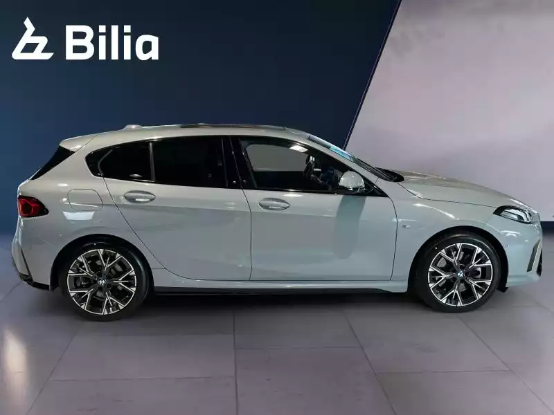 BMW 123 123i xDrive - Photo 1