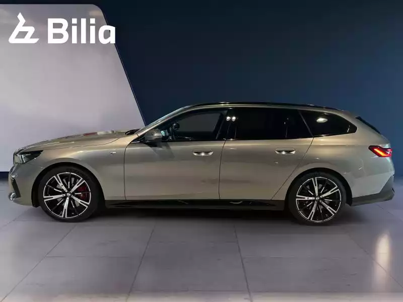 BMW 540 540d xDrive Touring M Sport - Photo 1