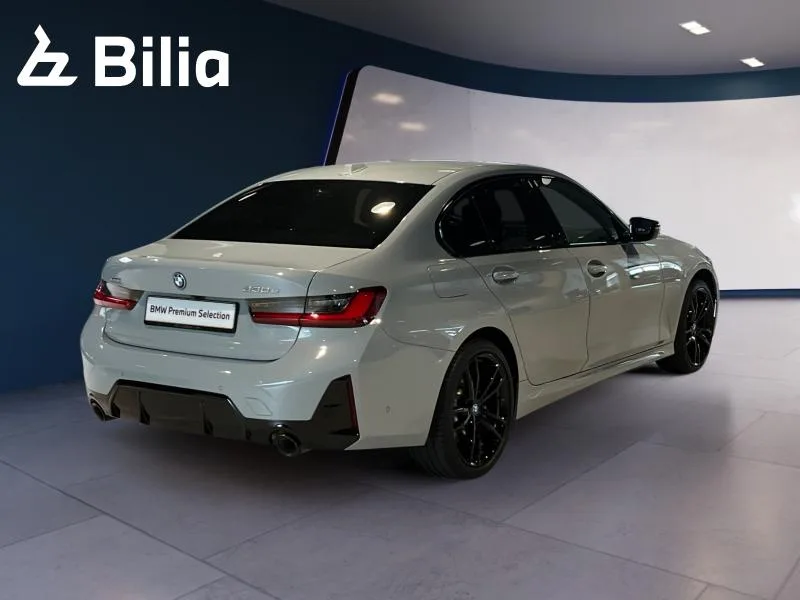 BMW 330 330e xDrive M Sport Berline - Photo 1