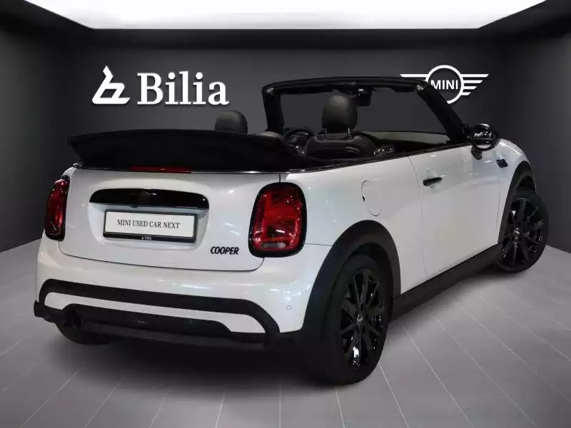 MINI Cooper Cabrio 2023 - Photo 1