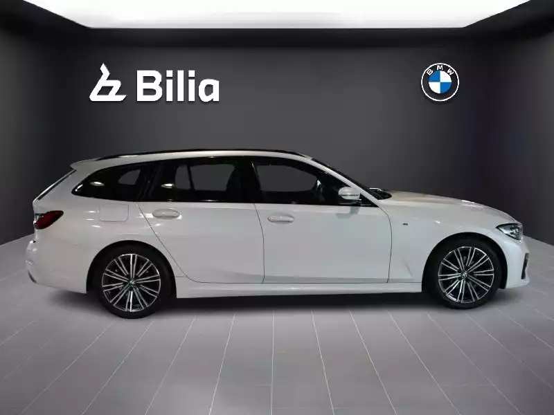 BMW 318 i pack M 2021 - Photo 1