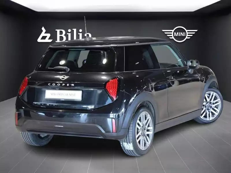 MINI Cooper 2024 - Photo 1