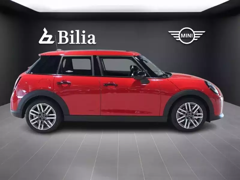 MINI Cooper 5 portes// 2024 - Photo 1