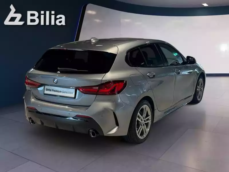 BMW 118 Pack M // 2023 - Photo 1