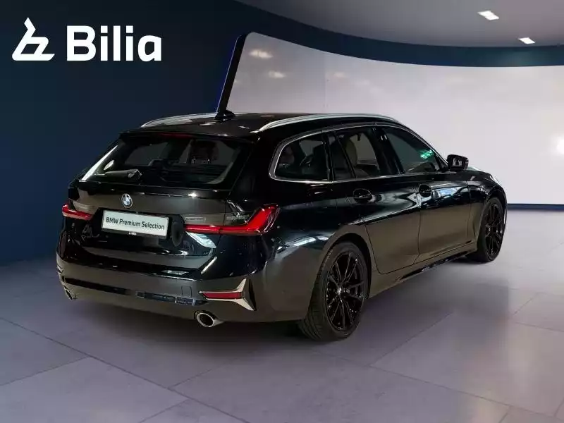 BMW 330 Touring - Photo 1