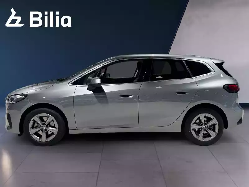BMW 218 218i ActivTourer advantage - Photo 1