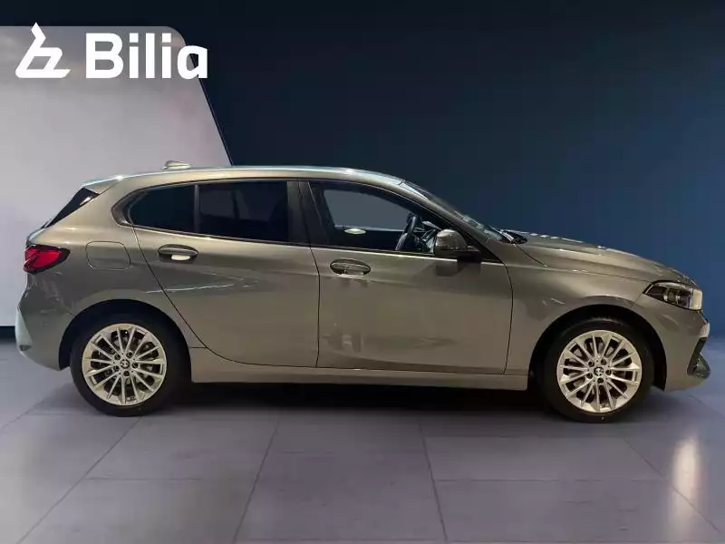 BMW 118 118i advantage - Photo 1