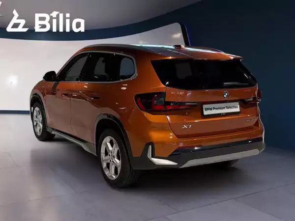 BMW X1 x1 sDrive 18i xLine - Photo 2