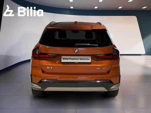 BMW X1 x1 sDrive 18i xLine - Photo 3