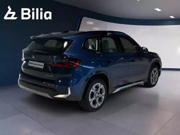 BMW X1 X1 18i xLine - Photo 2