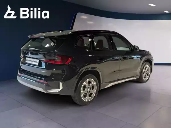 BMW X1 X1 xLine 18i - Photo 2