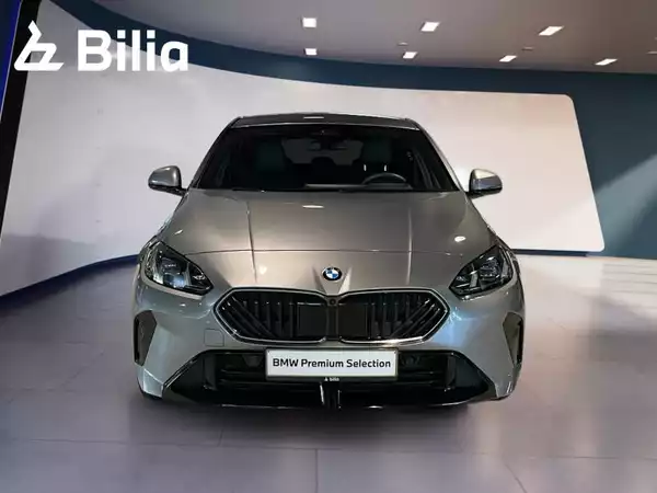 BMW 123 123i xDrive - Photo 2