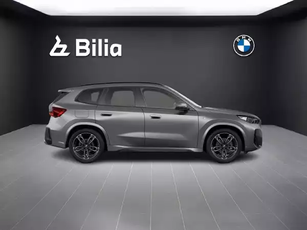 BMW X1 X1 sDrive18d M Sport - Photo 2