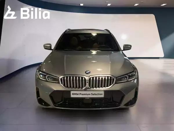 BMW 330 330e xDrive Touring M Sport - Photo 2