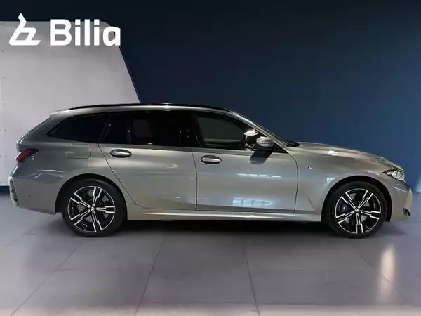 BMW 330 330e xDrive Touring M Sport - Photo 3
