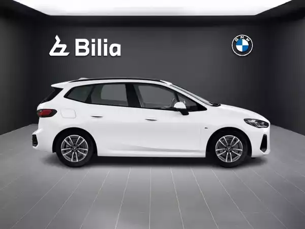 BMW 220 220i Active Tourer M Sport - Photo 2