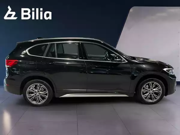 BMW X1 X1 sDrive20i - Photo 3