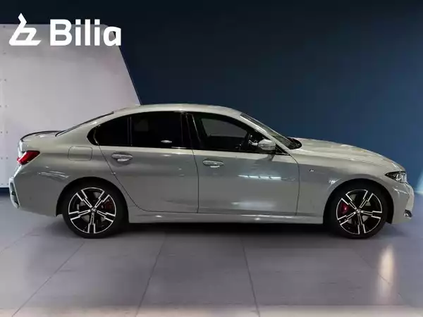 BMW 320 320i Berline M Sport - Photo 3