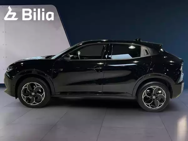 Alfa Romeo Junior 1.2 Hybrid 136 eDCT6 TI - Photo 2